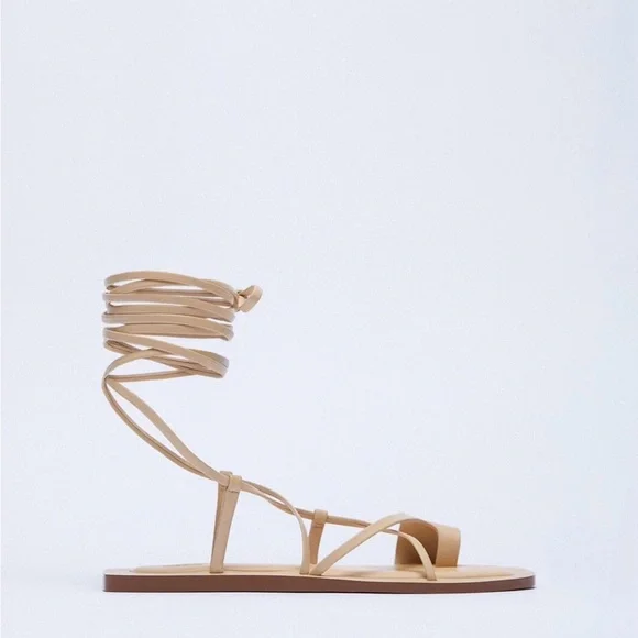 New! Zara Strappy leather toe loop Sandals - Picture 6 of 7